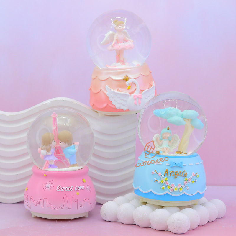 گوی فانتزی چراغ دار 12 سانت مدل Sweet Love کد B-01