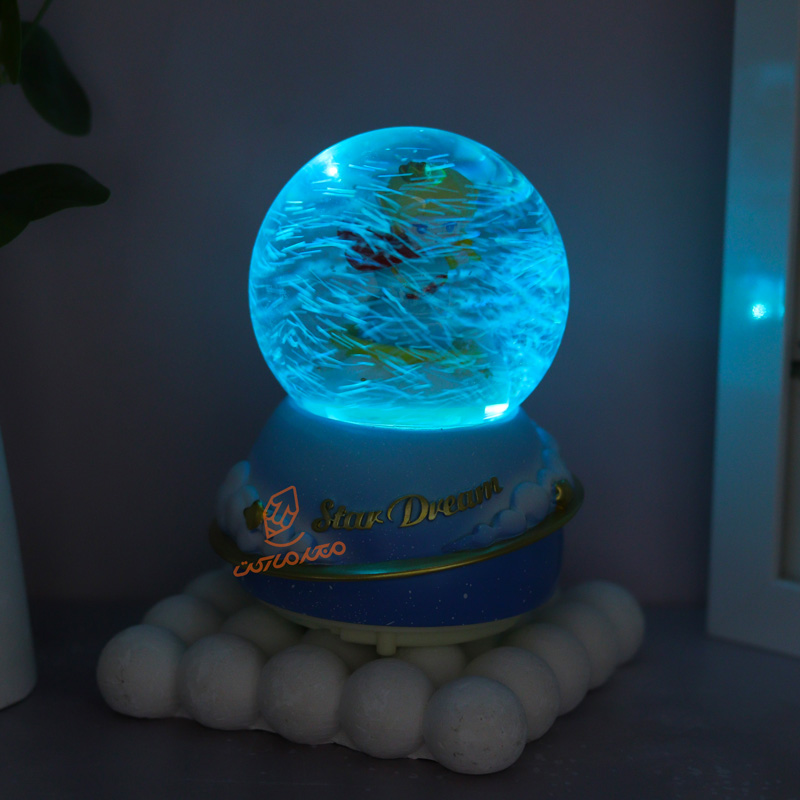 گوی فانتزی چراغ دار 12 سانت مدل ابر قهرمان کد B-03 (7).jpg