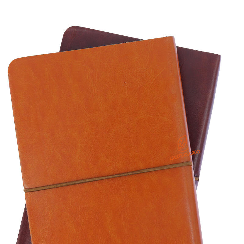 سررسید اروپایی 1405 جلد چرم کاغذ کرم 228 ایلیا (5).jpg