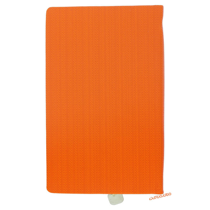 سررسید اروپایی 1405 جلد چرم کاغذ کرم 214 ایلیا (7).jpg