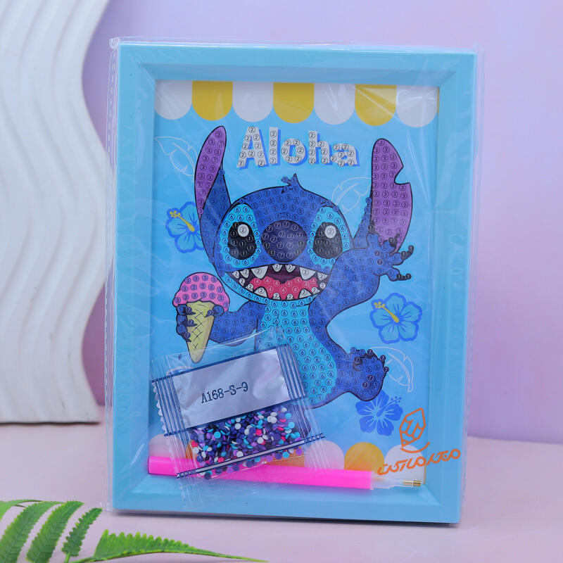 نقاشی الماسی 1813 طرح استیچ  A168-S (8).jpg