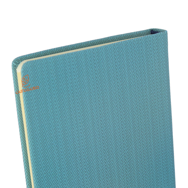 سررسید اروپایی 1405 جلد چرم کاغذ کرم 214 ایلیا (3).jpg