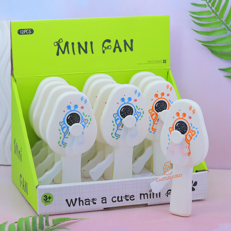 پنکه دستی فانتزی طرح طرح فضانورد A-641