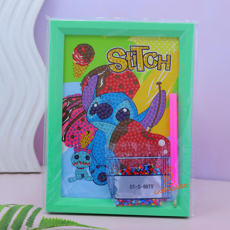 نقاشی الماسی 1813 طرح استیچ  A168-S (9).jpg