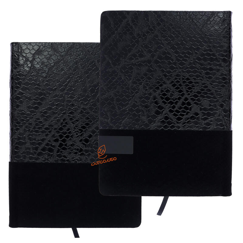 سررسید وزیری 1405 جلد چرم لبه رنگی عرش (3).jpg