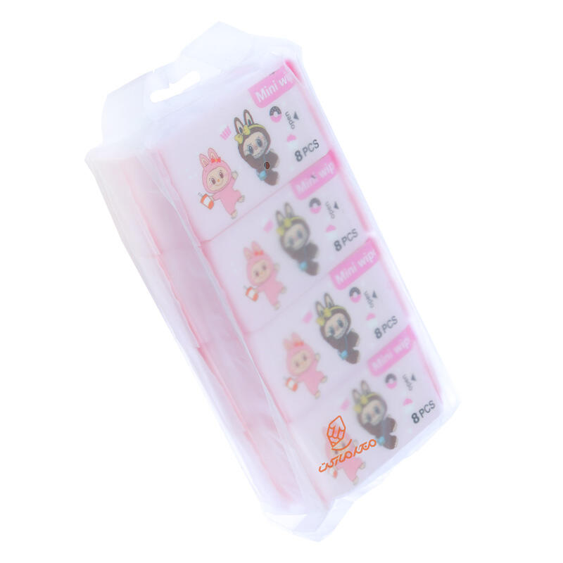 دستمال مرطوب فانتزی بسته ی 8 عددی (5).jpg