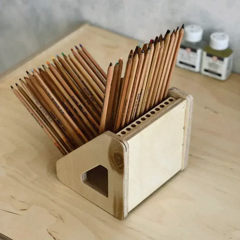 72-pencil-stand-2.webp