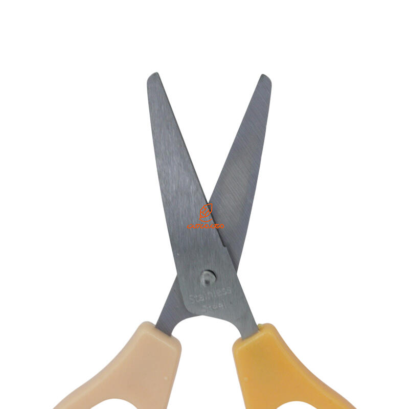 قیچی غلاف دار فانتزی کد 2523 کیکو KIKU (4).jpg