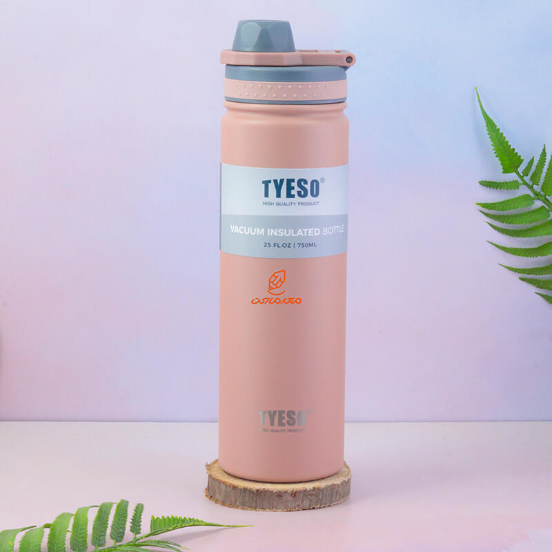 فلاسک 750 میل کد 8709 تایسو TYESO.jpg