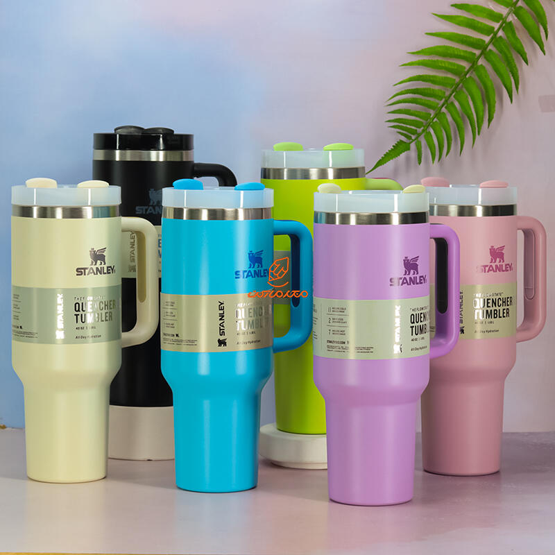 تراول ماگ دسته دار 1.18 میل طرح استنلی STANLEY