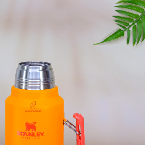 فلاسک 1.4 لیتر دسته دار مدل CLASSIC استنلی STANLEY (6).JPG